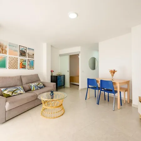 Burgos, Terrace, Parking By 10tosea * Fuengirola