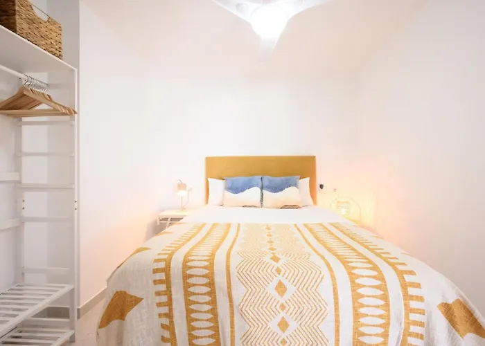 Burgos, Terrace, Parking By 10tosea *