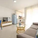 Burgos, Terrace, Pool, Parking By 10tosea Fuengirola
