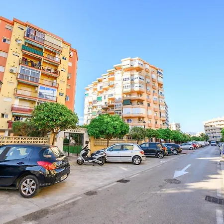 Apartment Burgos, Terrace, Parking By 10tosea *