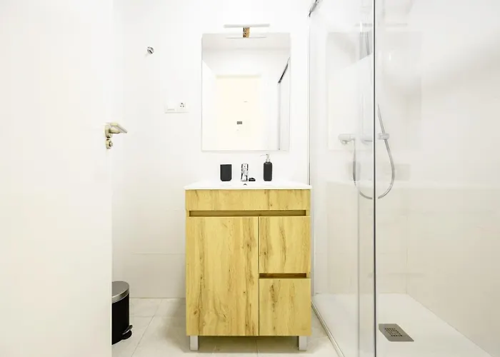 דירה Burgos, Terrace, Parking By 10tosea